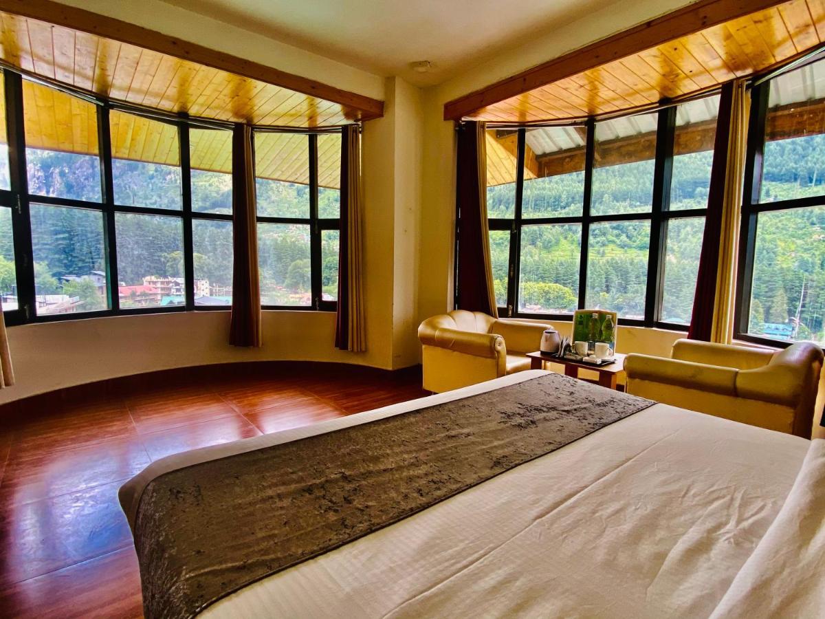 Hotel Hadimba Palace - Near Mall Road Manāli Εξωτερικό φωτογραφία