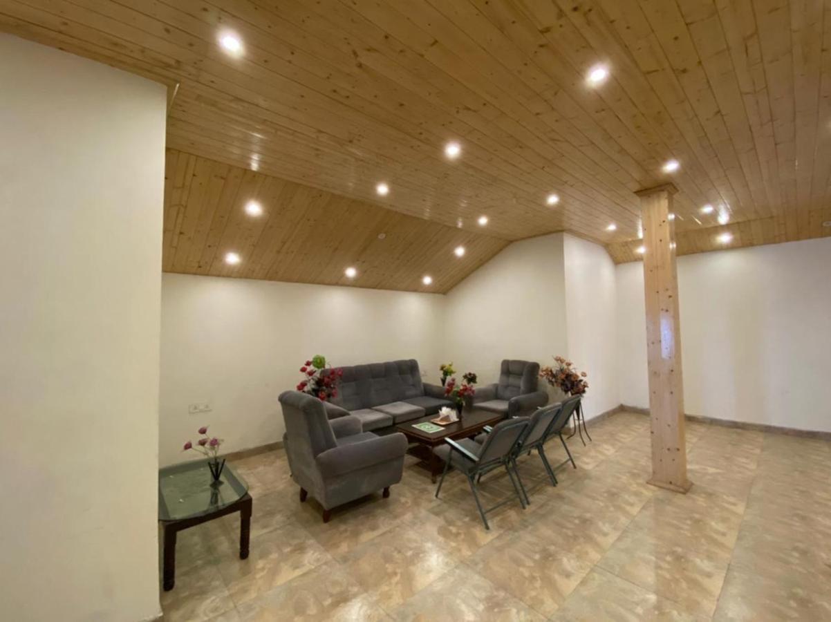 Hotel Hadimba Palace - Near Mall Road Manāli Εξωτερικό φωτογραφία